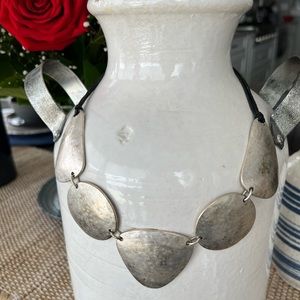 Stunning silver necklace w black rope band